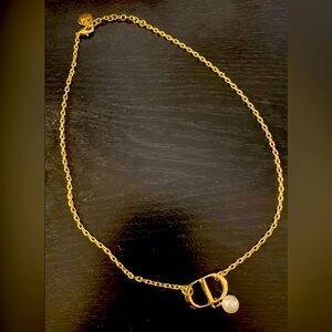 Stunning CD Logo Pearl dangle Necklace